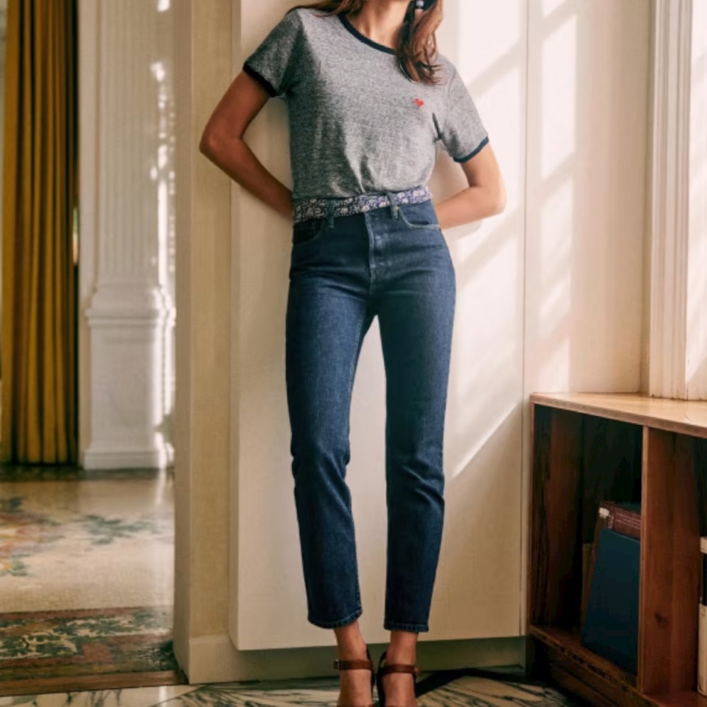 Sezane mom jeans (dark blue) in size 26